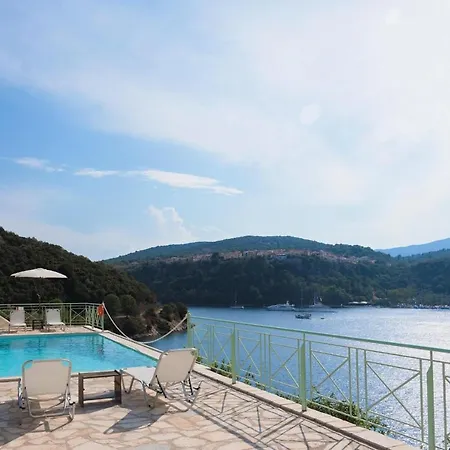 Meganisi Blue 别墅 Spartokhórion