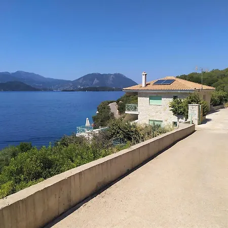 Meganisi Blue Spartokhórion