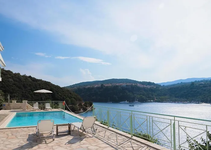 Meganisi Blue فيلة Spartokhórion