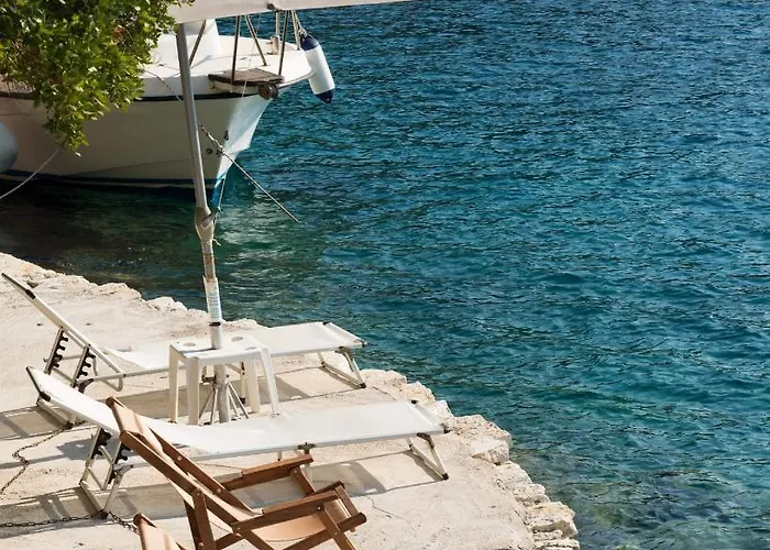 Meganisi Blue Spartokhórion